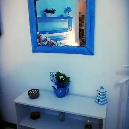 La Maison Des Caprices_ _stazione_5terre Διαμέρισμα